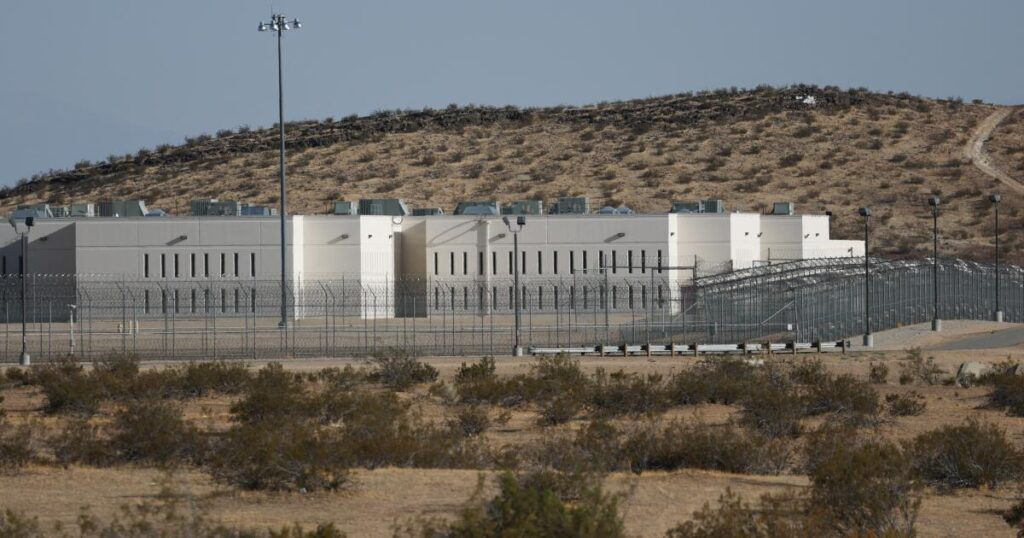 U.S. senators tour California City Detention Center, decry conditions and inadequate medical care
