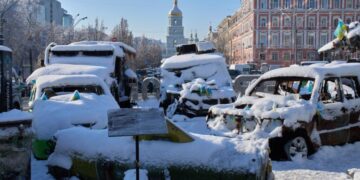 Ukrainian drone strikes cut power to hundreds of thousands in Russia-occupied southern Ukraine