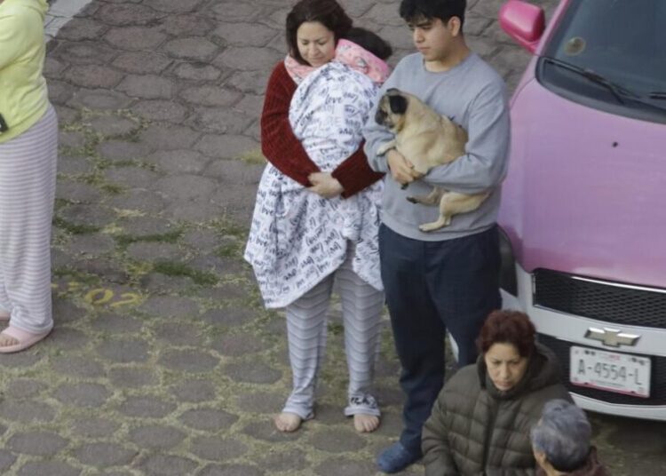 Earthquake with a preliminary magnitude of 6.5 rattles southern and central Mexico