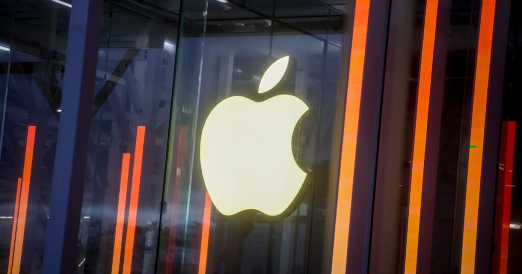Apple and others hit by surging memory prices