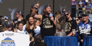 One last roundup for Clayton Kershaw: He’ll pitch in World Baseball Classic