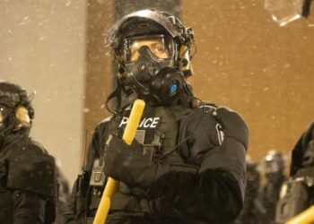 Immigration agents, leaders defy best practices honed by U.S. police for half a century