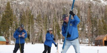 Halfway through winter, heat is melting the California snowpack