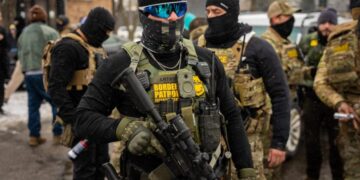 Federal officers detain a 5-year-old boy who school official says was used as ‘bait’