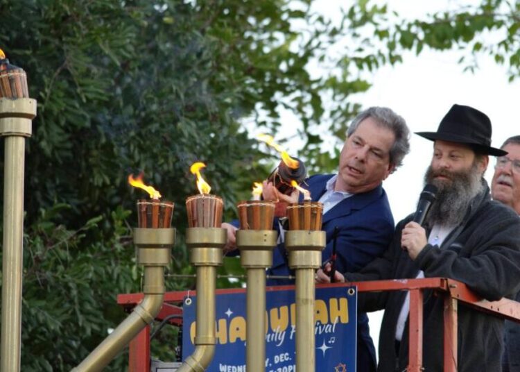 Facebook commenter threatened machine gun violence at SoCal Hannukah event; man is arrested