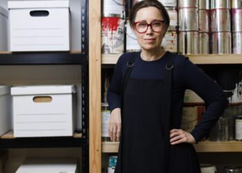 This artist lost two homes to L.A. fires in five years, then raised $1.74 million to help others recover