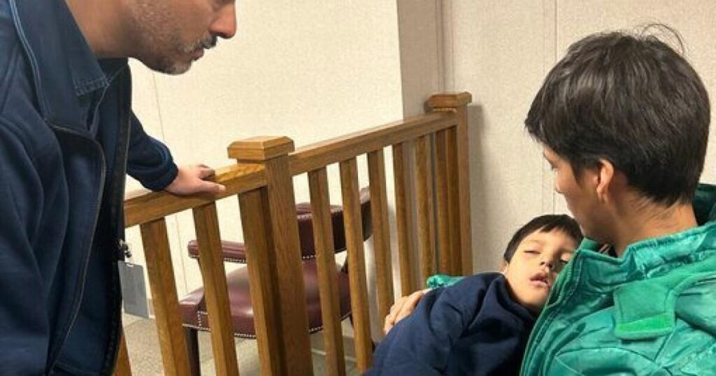 Judge orders 5-year-old Liam Ramos and his dad released from ICE detention