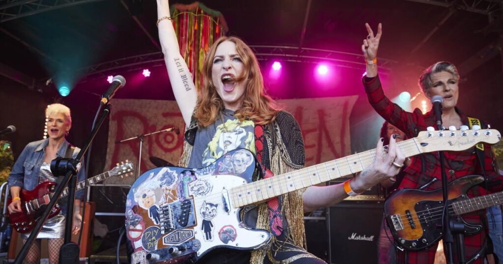 ‘Riot Women’ has a rockin’ time with middle-aged, menopausal women