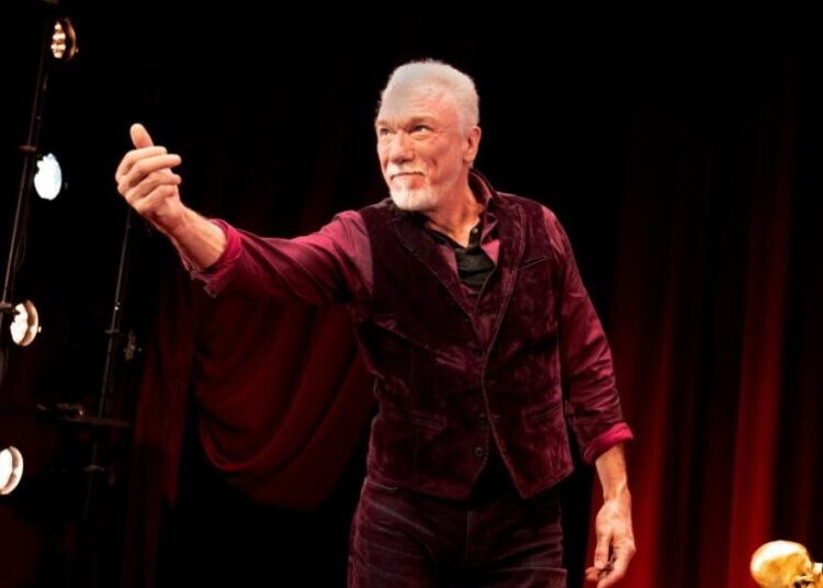 Patrick Page finds Shakespeare’s villains disturbingly human in ‘All the Devils Are Here’