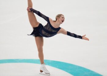 Amber Glenn wins her third consecutive U.S. figure skating championship
