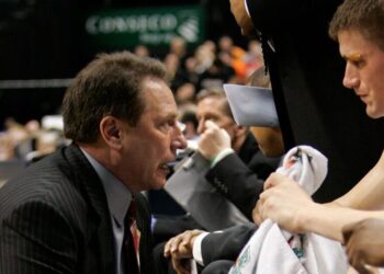 Tom Izzo supports ejection of ex-player Paul Davis but would welcome him back at Michigan State