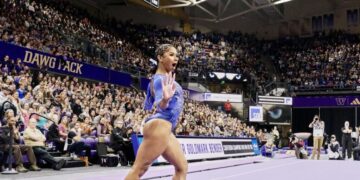 UCLA gymnastics freshmen learn from Jordan Chiles and from competing