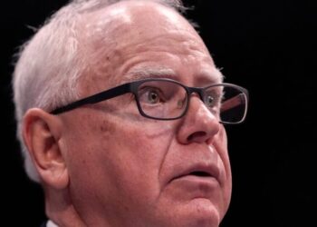 Tim Walz, Democrats’ 2024 VP pick, drops bid for third term as Minnesota governor