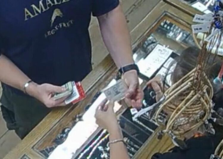 Ex-Navy SEAL convicted in plot to fire explosives at police at San Diego ‘No Kings’ rally