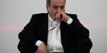 Iran’s top diplomat issues most direct threat yet to U.S. after crackdown on protests