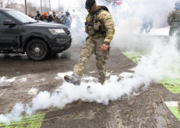 Court lifts restrictions on immigration officers’ tactics in Minnesota