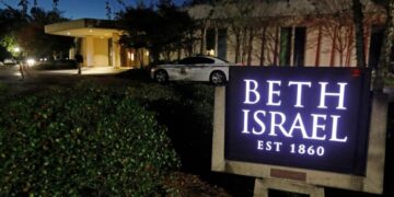 Suspect arrested after arson damages historic Mississippi synagogue