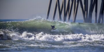 SoCal man once stole a billionaire’s identity, then he set his sights on surfers, prosecutors say