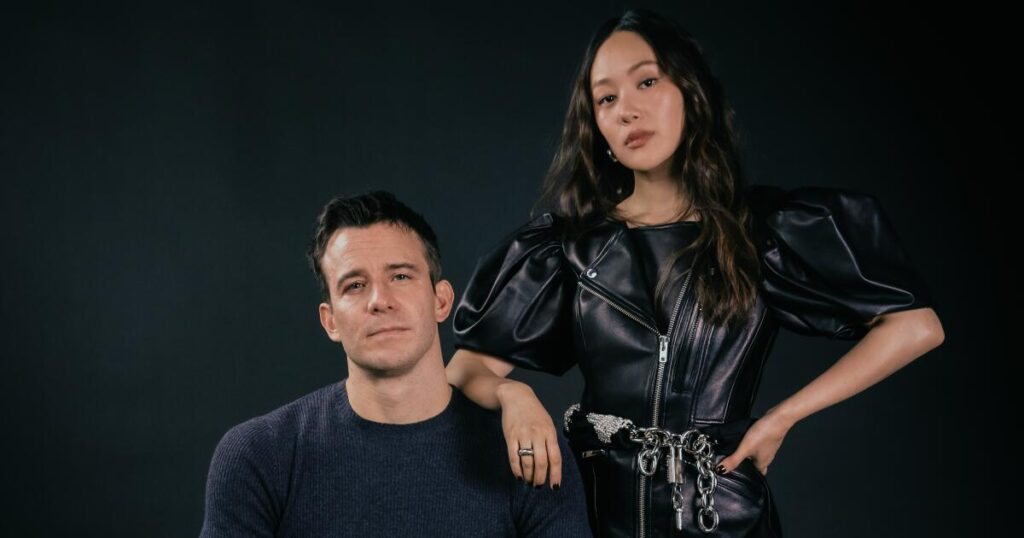 On ‘Bridgerton,’ Luke Thompson and Yerin Ha hard launch the #Benophie era