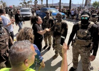 After Minneapolis shootings, California moves forward bill allowing lawsuits against federal agents