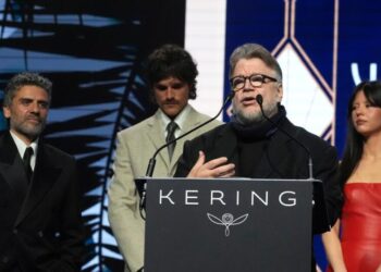 Guillermo del Toro announced death of his brother at Palm Springs International Film Awards