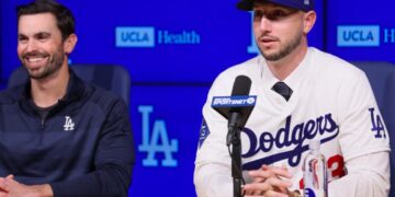 What position will Kyle Tucker play? Three takeaways from his Dodgers introduction