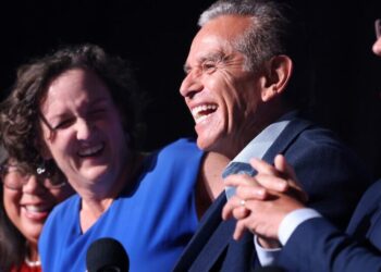 Deadly ICE shooting in Minnesota, affordability stir up California gubernatorial forums