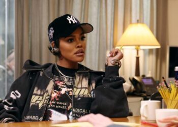 Teyana Taylor showcases her singing and dancing skills on ‘SNL,’ days after her Oscar nod