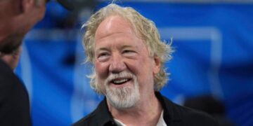 Timothy Busfield surrenders to police in New Mexico amid child sex abuse allegations