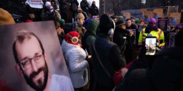 DOJ has opened a federal civil rights probe into the death of Alex Pretti, deputy attorney general says