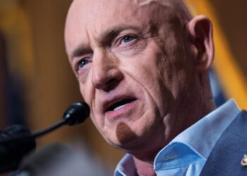 Hegseth censures Sen. Kelly after warning about following illegal orders