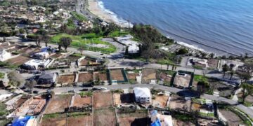 Los Angeles is sabotaging itself on housing