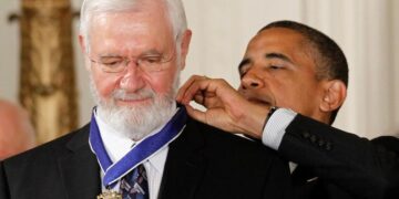 Dr. William Foege, leader in smallpox eradication, dies