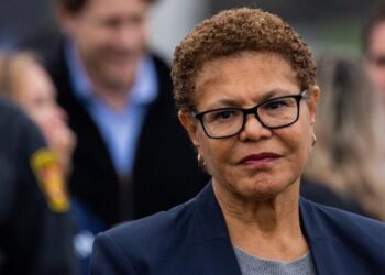 Palisades fire report was sent to mayor’s office for ‘refinements,’ Fire Commission president says