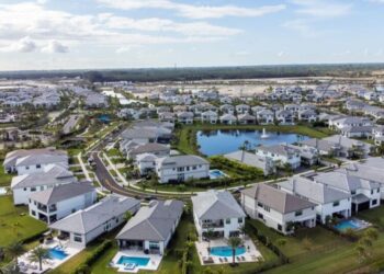 Why are housing starts still falling despite lower mortgage rates?