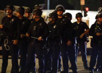 Federal judge bars the LAPD’s use of some ‘less-lethal’ weapons at protests