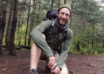 Man killed by Border Patrol officer in Minneapolis was an ICU nurse, family says