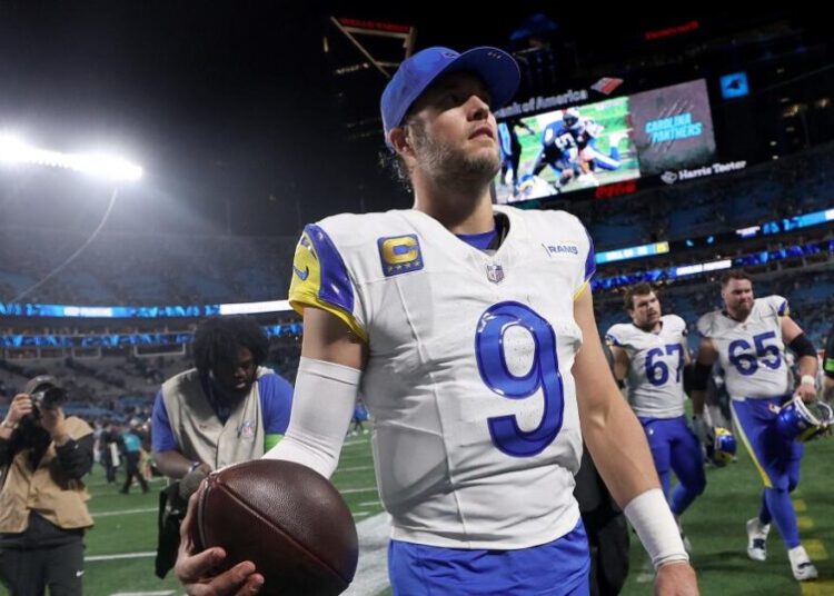 Matthew Stafford dealing with a finger sprain as Rams prepare for Bears