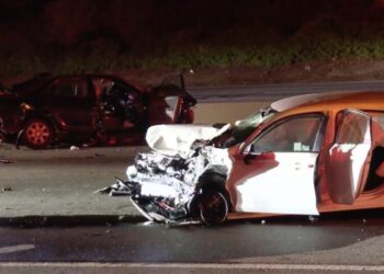 One dead and five injured in early Sunday morning crash near Griffith Park