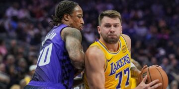 Luka Doncic scores 42 points, but poor defense dooms Lakers in loss to Kings