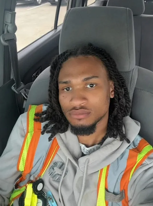 Houston in 2023 to work at Amazon, later becoming a manager, and had no plans that Christmas Day.