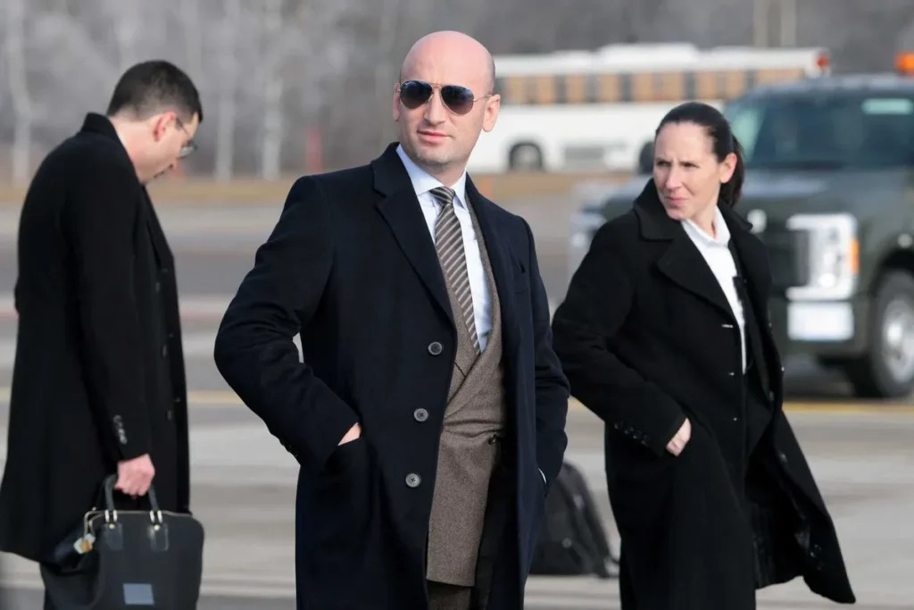 Stephen Miller’s eye-popping walk-back on slain nurse stuns CNN reporter