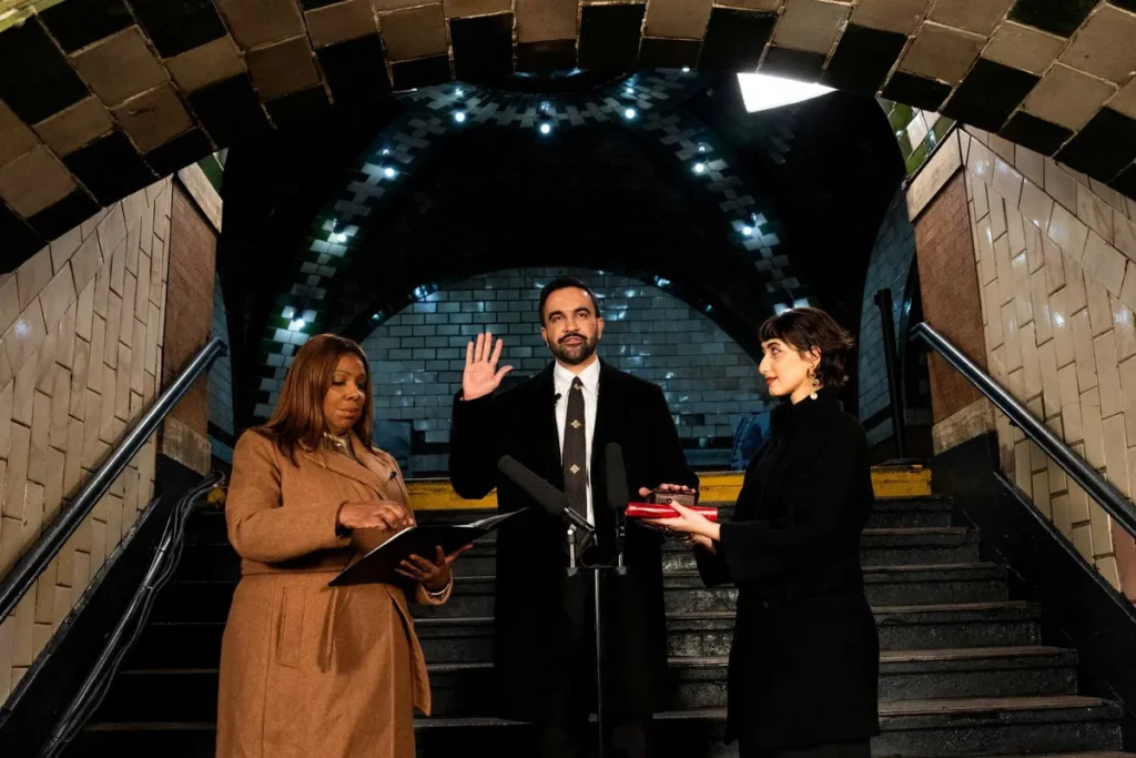 ‘Hypocrites!’ Wife of NYC mayor ignites right-wing firestorm with fashion choice