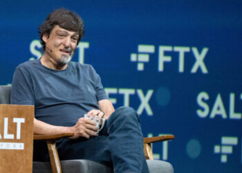 He Researched Dishonesty. He Got Friendly With Jeffrey Epstein.