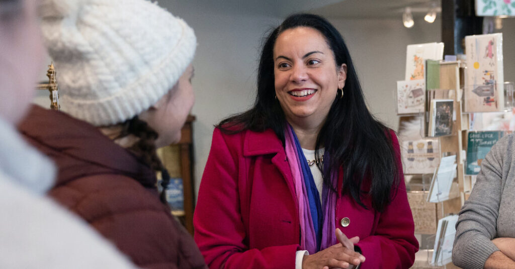 In an Upset, Analilia Mejia, a Progressive, Wins a Democratic House Race