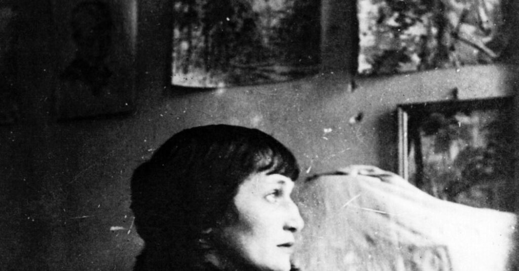 Anna Akhmatova, Leading Soviet Poet, Is Dead