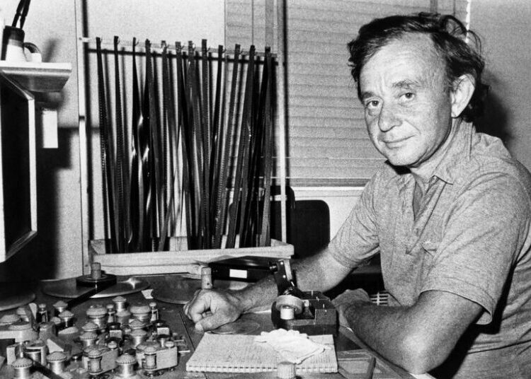 Frederick Wiseman, 96, Penetrating Documentarian of Institutions, Dies