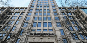 Washington Post Begins Laying Off More Than 300 Journalists