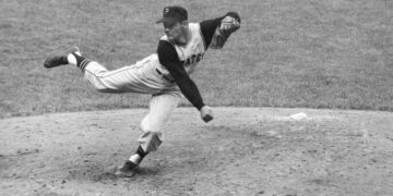 ElRoy Face, Ace Forkballer and Effective Closer for Pirates, Dies at 97