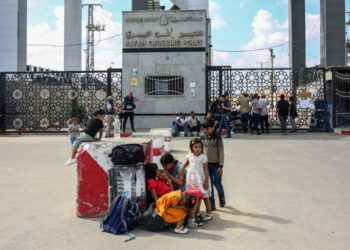 Gaza Crossing to Egypt Reopens in Step Forward for Fragile Cease-Fire